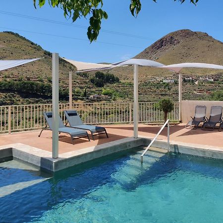 Bed and Breakfast Casa Mimi Gergal Екстер'єр фото